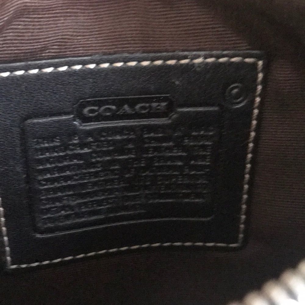 Coach Wristlet - Picture 4 of 5